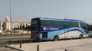 autobus aparcado calle